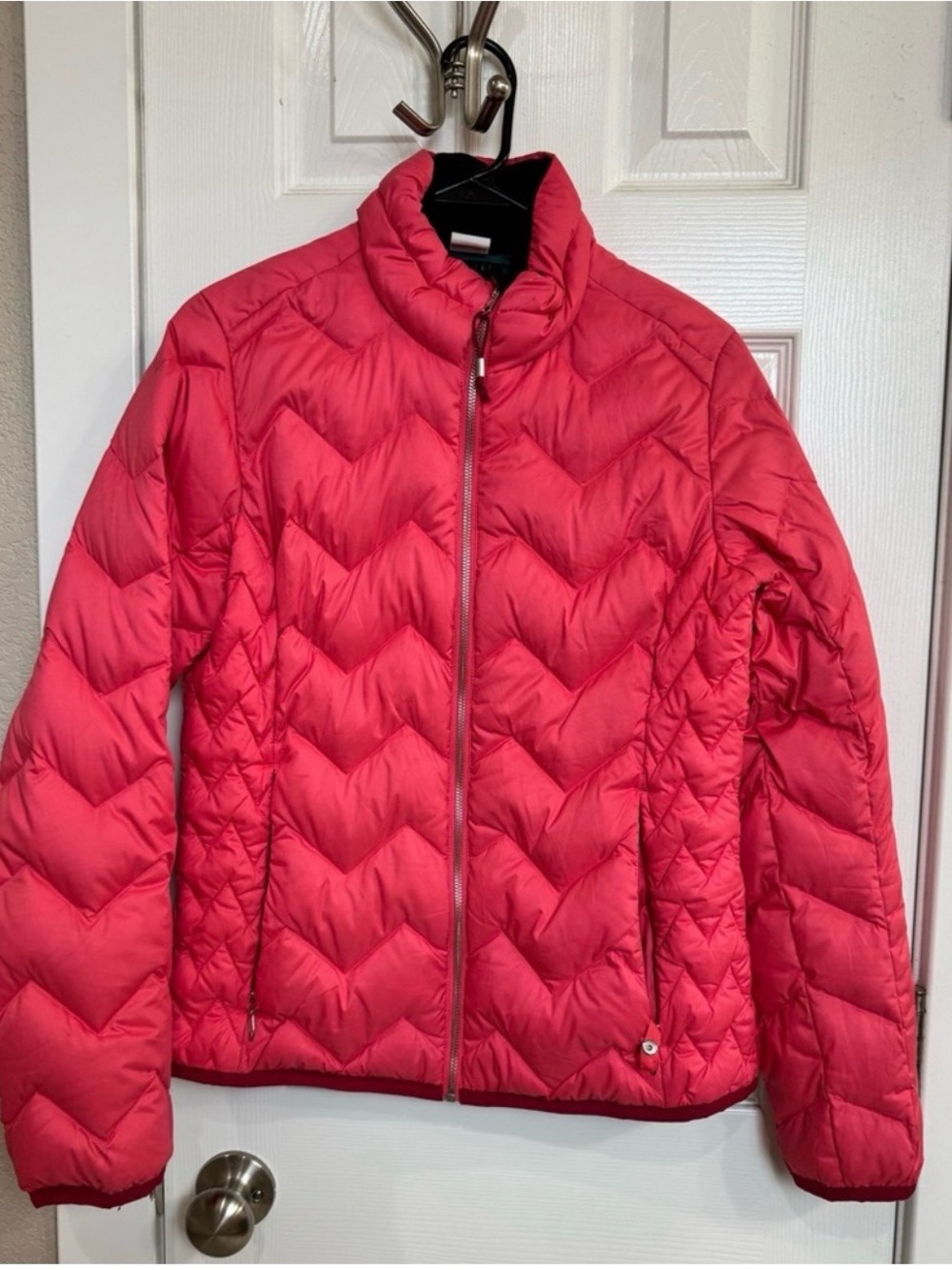 Obermeyer Women's Bright Red Quilted Puffer Jacket